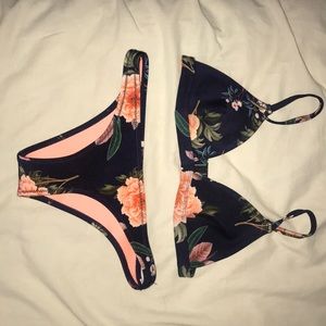 Triangl Bikini